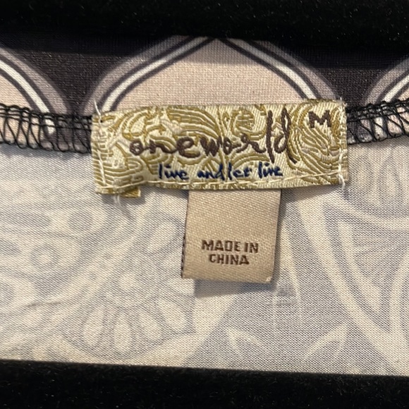 One World top/dress. - Picture 2 of 4